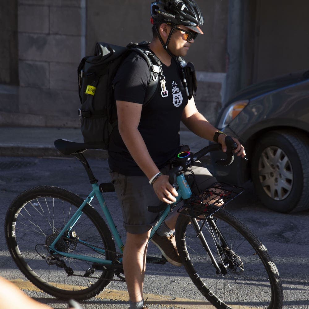 SmartHalo on a city bike at dusk