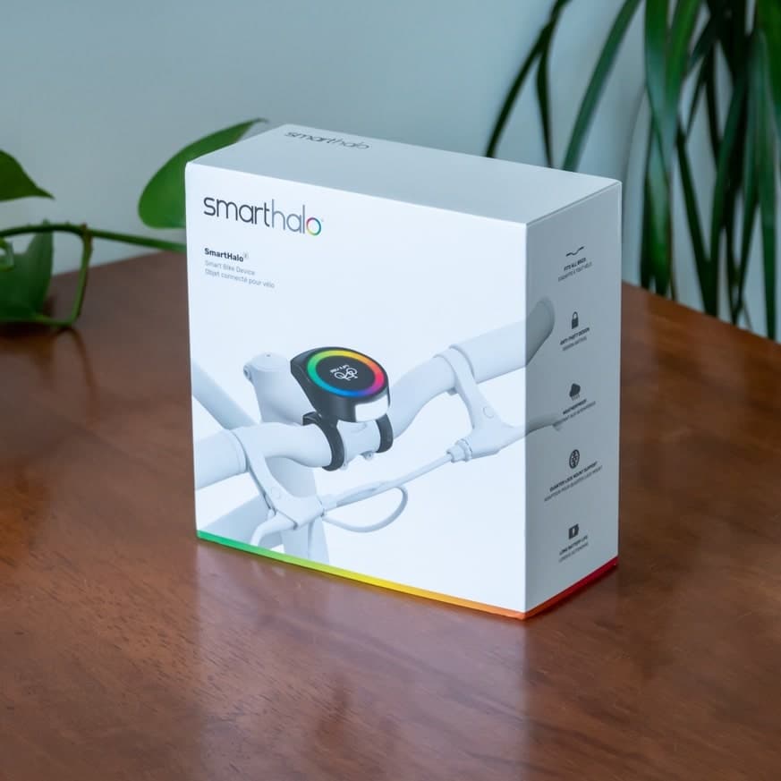 SmartHalo retail packaging on a desk